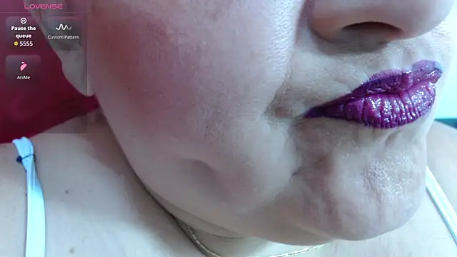 Snapshot of Kerly_Doll chatting on April 28, 2026, 5:29 pm Kerly Doll online show from April 28, 2026, 5:29 pm
