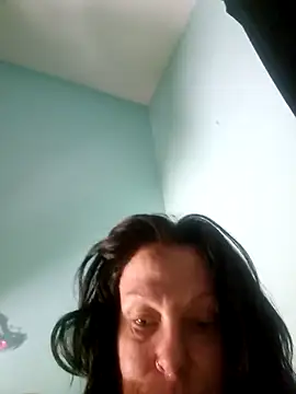 Laserkitten online show from October 4, 2025, 6:11 am