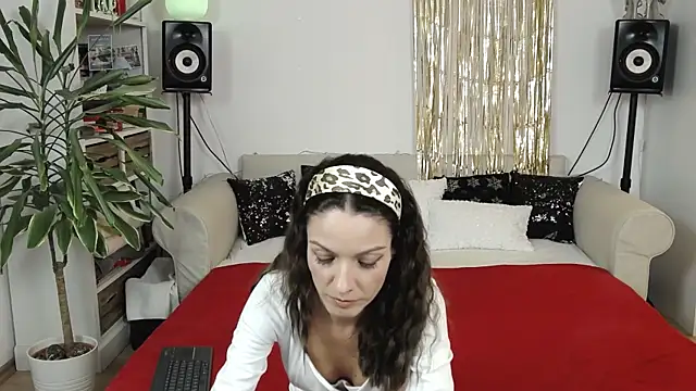 JaneDejaySC online show from January 15, 2025, 8:58 pm