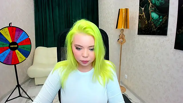 EnergyBunny 1 online show from January 13, 2025, 10:35 pm