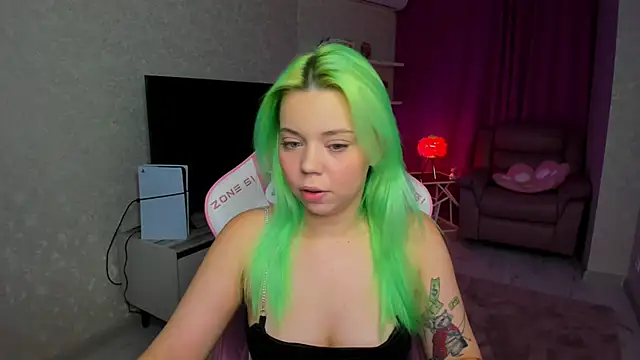 EnergyBunny 1 online show from February 11, 2026, 7:19 pm