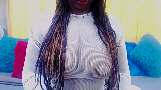 Bustydiva88 online show from December 17, 2025, 1:22 am