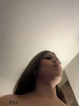 Alyshanon18 online show from March 13, 2025, 12:59 am