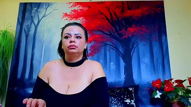 ElizabethEven online show from November 4, 2025, 4:55 am