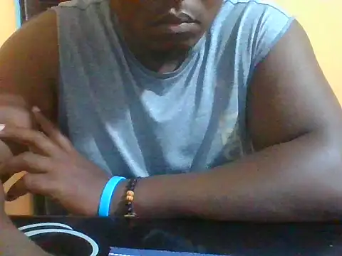 Snapshot of honeyswit chatting on July 5, 2026, 10:50 pm honeyswit online show from July 5, 2026, 10:50 pm