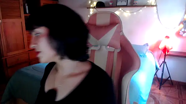 Snapshot of venus_666 chatting on July 1, 2026, 9:47 pm venus 666 online show from July 1, 2026, 9:47 pm