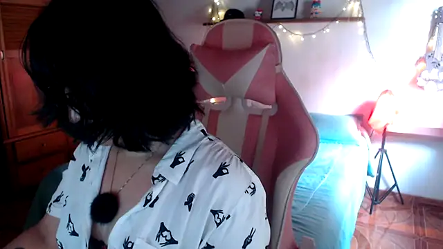 Snapshot of venus_666 chatting on July 4, 2026, 8:48 pm venus 666 online show from July 4, 2026, 8:48 pm