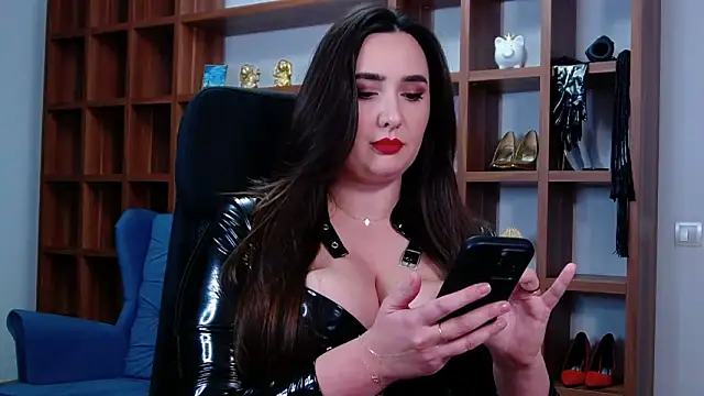 Mistress Audrey online show from November 7, 2025, 7:25 pm