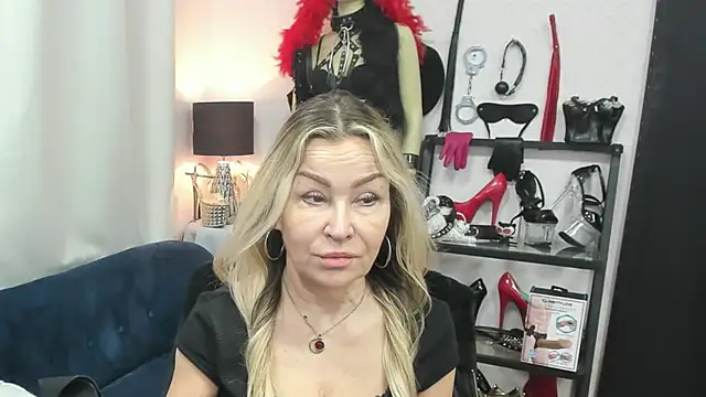 crystaLUX online show from March 31, 2026, 4:24 am