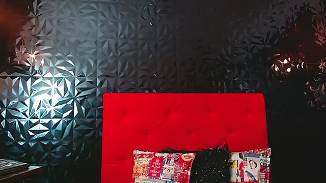 PINK  LOLA1 online show from March 22, 2025, 1:54 am