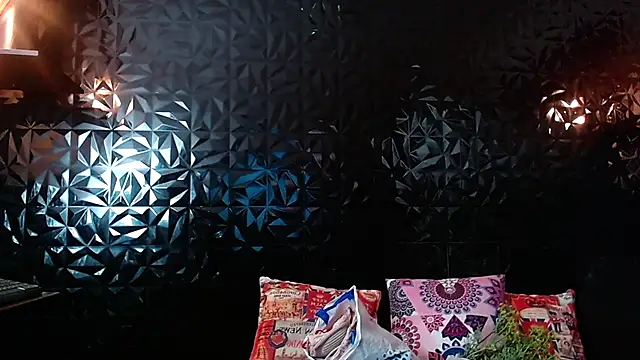 PINK  LOLA1 online show from September 9, 2025, 11:48 pm