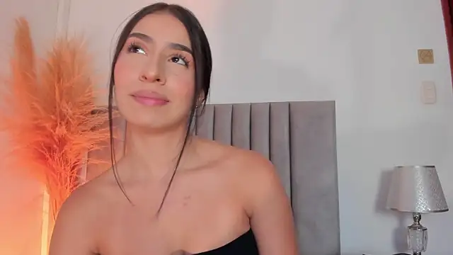 Christy Sea online show from January 28, 2025, 9:19 pm