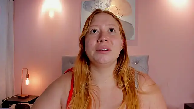 hannamartinn online show from September 16, 2025, 2:29 pm