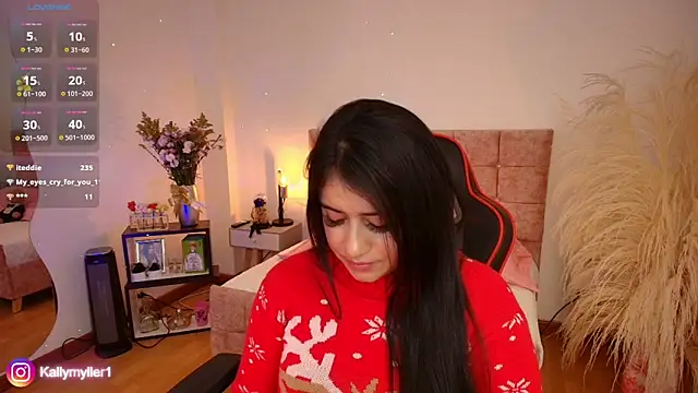 KallyMyller1 online show from December 24, 2024, 6:39 pm