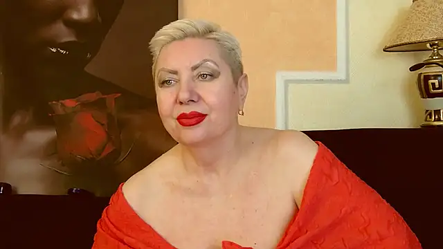 LadyPosh online show from January 3, 2025, 4:44 am