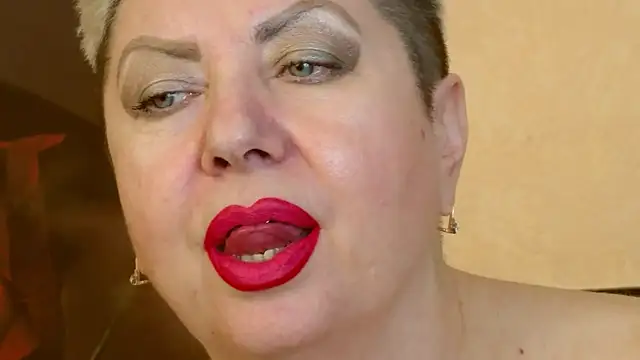 LadyPosh online show from January 25, 2025, 1:43 am