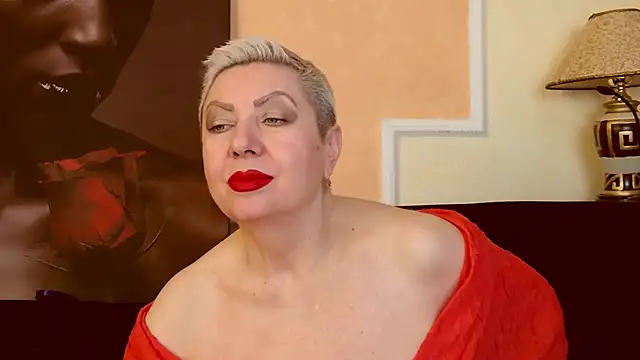 LadyPosh online show from October 24, 2025, 9:11 pm