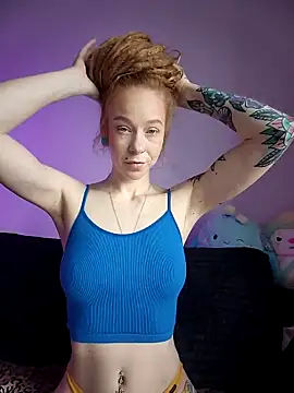 LucidLucy online show from March 18, 2026, 5:49 pm