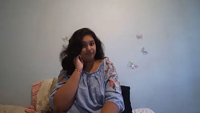 Indianbloom- online show from September 20, 2025, 8:48 am