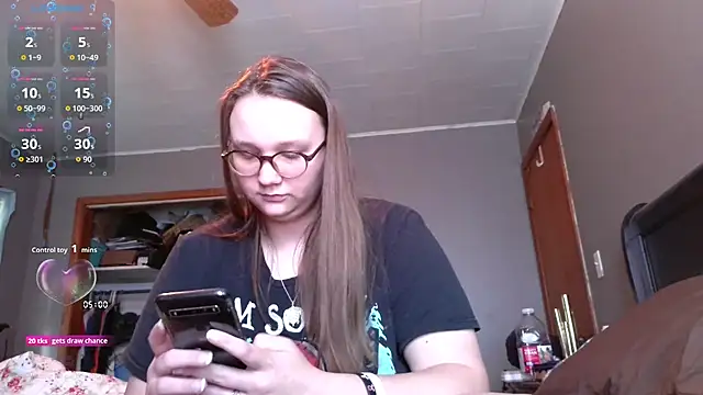 ZeTurtleMaster online show from November 14, 2025, 7:01 pm