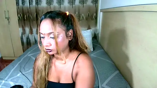 Snapshot of sexyindianchic chatting on March 3, 2025, 6:55 pm sexyindianchic online show from March 3, 2025, 6:55 pm