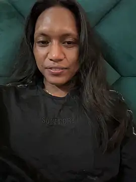 DarlingJenny22 online show from May 10, 2026, 7:41 pm