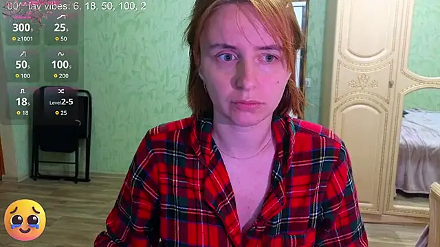 Snapshot of DanaMartina chatting on November 11, 2025, 5:51 am DanaMartina online show from November 11, 2025, 5:51 am