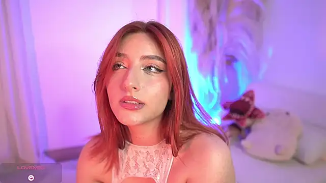 Snapshot of Anavi_ chatting on December 1, 2025, 11:10 pm Anavi online show from December 1, 2025, 11:10 pm