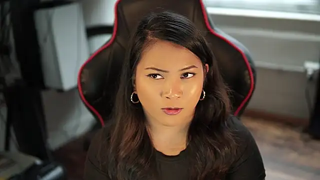 Bubbleliyah online show from December 19, 2024, 6:45 pm