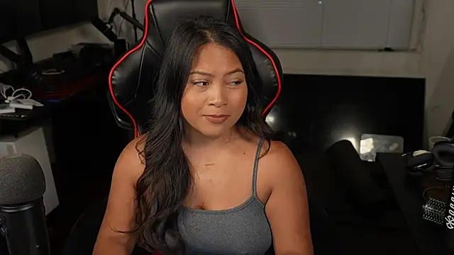 Bubbleliyah online show from March 9, 2025, 12:53 am