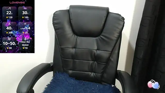 spicey latina online show from October 19, 2025, 1:12 pm