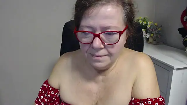 Adelewildx online show from February 6, 2025, 4:31 am