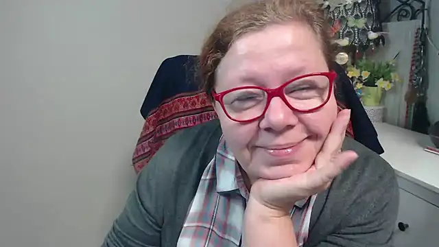 Adelewildx online show from November 13, 2025, 4:44 am