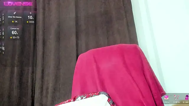 Snapshot of Allees95 chatting on January 21, 2025, 5:09 pm Allees95 online show from January 21, 2025, 5:09 pm