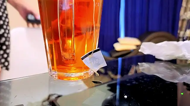 CaringSophie online show from March 13, 2026, 7:59 am