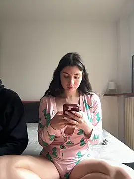 couplepenetration online show from March 10, 2025, 9:21 am