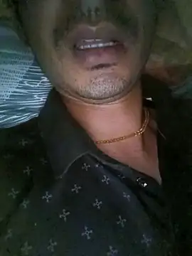 dreamtoungelick69 online show from March 18, 2025, 9:53 pm