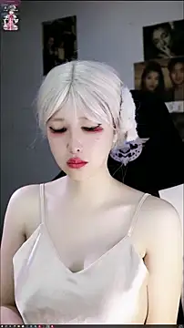 Snapshot of candy_cola chatting on January 6, 2026, 8:18 am candy cola online show from January 6, 2026, 8:18 am