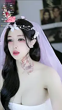 Snapshot of candy_cola chatting on February 14, 2026, 1:13 am candy cola online show from February 14, 2026, 1:13 am
