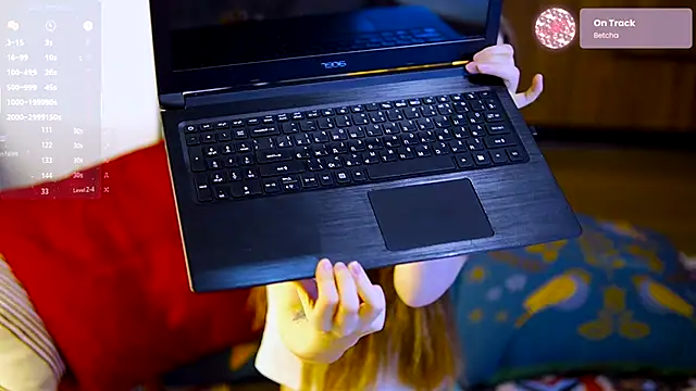 PeacefulSoull online show from September 12, 2025, 7:03 pm