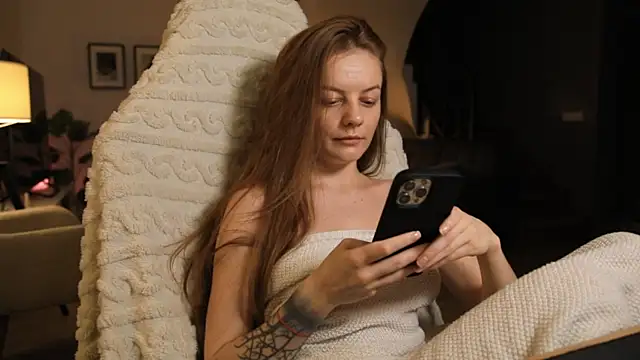 LadyInBad online show from January 11, 2025, 9:15 pm