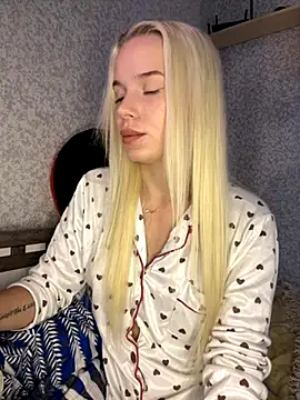 Snapshot of SIMBA_BOS chatting on October 24, 2025, 2:19 am SIMBA BOS online show from October 24, 2025, 2:19 am