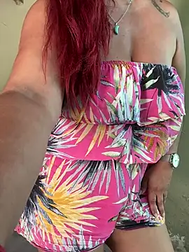 sofy alone online show from February 19, 2025, 6:00 pm