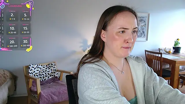 Black Eva  online show from September 27, 2025, 5:18 pm