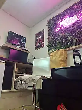 Nathotsexy1 online show from January 21, 2025, 9:24 am