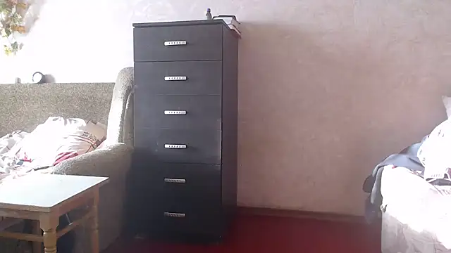 Amy August online show from February 18, 2025, 1:44 pm