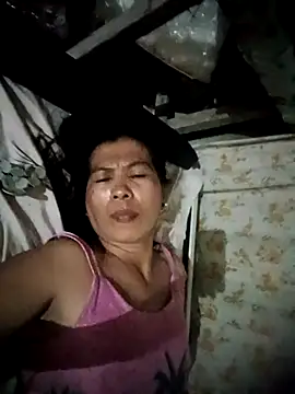 TropicalFlower online show from March 21, 2025, 2:18 pm