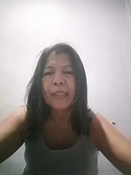 Snapshot of TropicalFlower chatting on July 18, 2026, 7:39 pm TropicalFlower online show from July 18, 2026, 7:39 pm