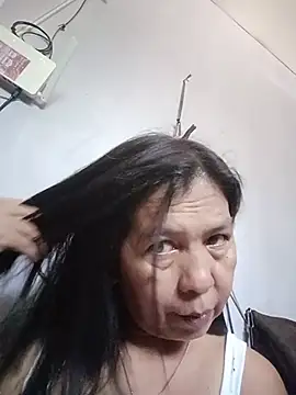 Snapshot of TropicalFlower chatting on July 20, 2026, 4:38 am TropicalFlower online show from July 20, 2026, 4:38 am