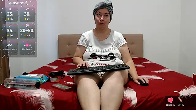 BBW MILF 4U online show from October 21, 2025, 7:20 am